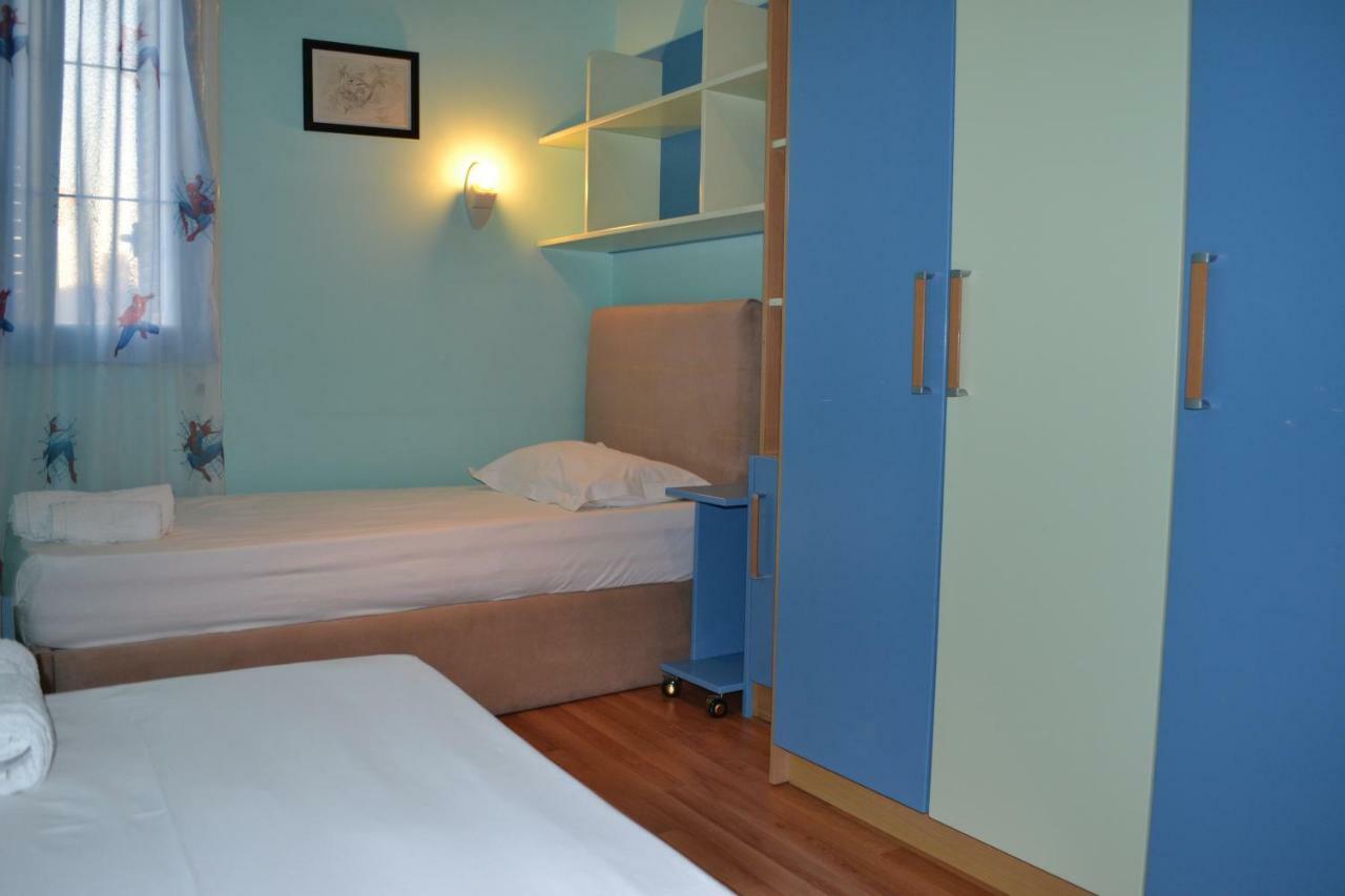 Penthouse 4 Bedrooms Apartment Vlore Exterior photo